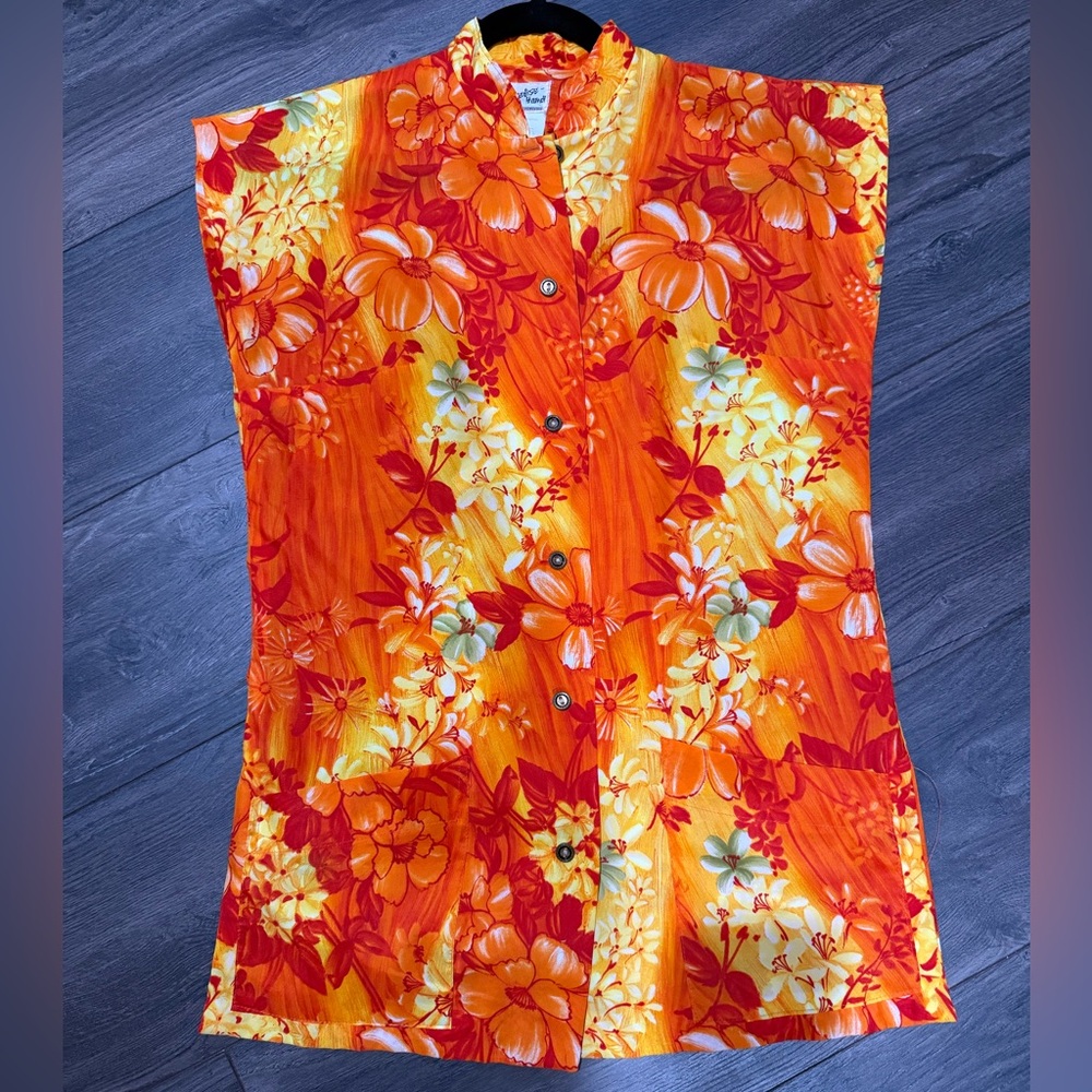 Vintage Paradise Hawaii brand Teatimer Tunic